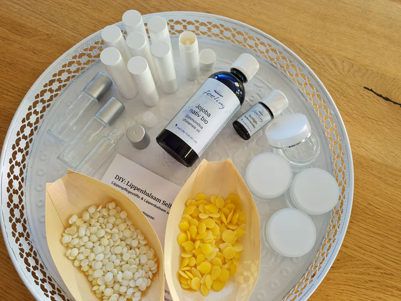 DIY Lippenbalsam Selberrührer-Set - feeling DIY Lippenbalsam Selberrührer-Set - feeling